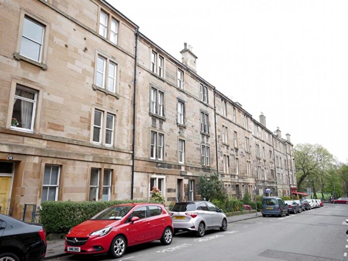 2 Bedroom Flat To Rent In Livingstone Place, Newington, Edinburgh, EH9