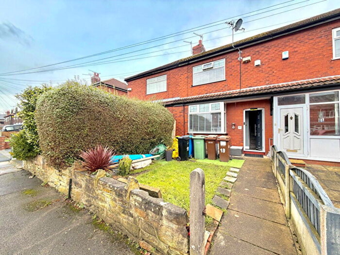 2 Bedroom Terraced House For Sale In Handforth Road, South Reddish, Stockport, SK5