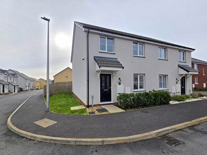 3 Bedroom Semi Detached House For Sale In Woodpecker Close, Westward Ho!, EX39