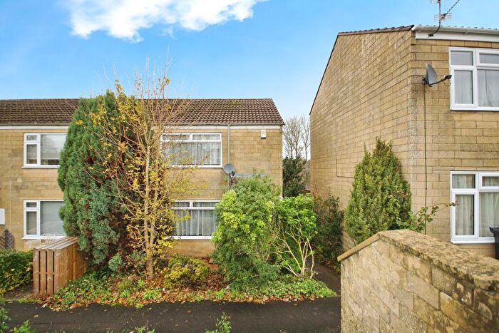 2 Bedroom End Terrace House For Sale In Pennine Road, Bristol, Avon, BS30