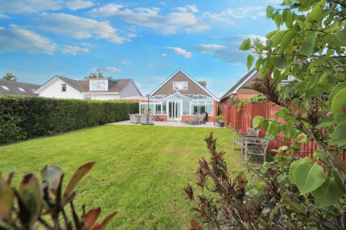 3 Bedroom Detached House For Sale In Durley Brook Road, Durley, SO32