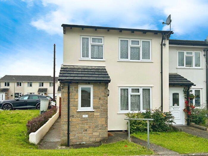3 Bedroom House To Rent In High Bickington, EX37