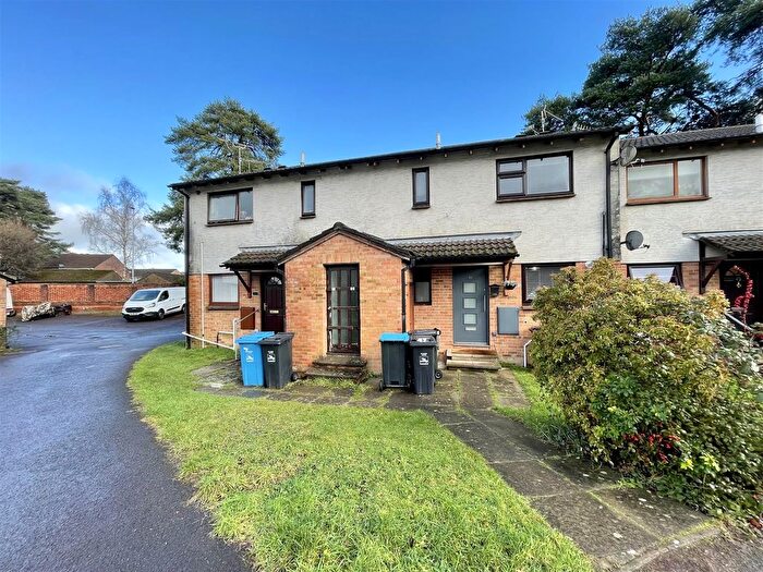 1 Bedroom Flat To Rent In Nightjar Close, Creekmoor, BH17