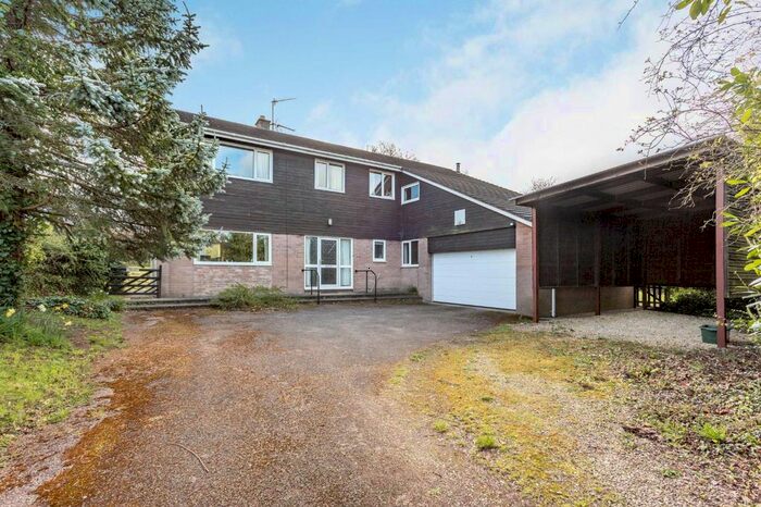 5 Bedroom Detached House For Sale In St Tysoi Close, Usk, Monmouthshire, NP15