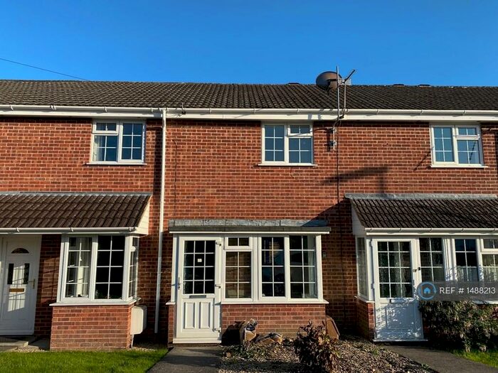 2 Bedroom Terraced House To Rent In Sweetmans Road, Shaftesbury, SP7