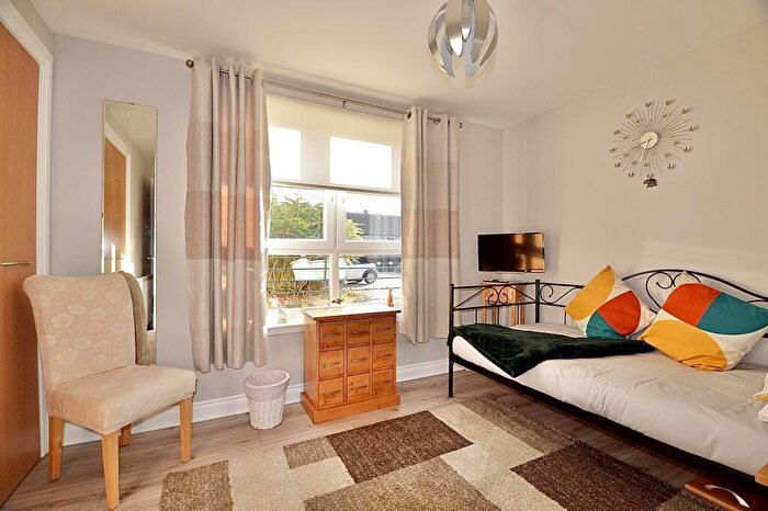 2 Bedroom Flat For Sale In Elms Way, Ayr, KA8