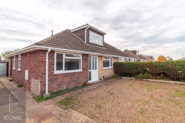 3 Bedroom Semi-Detached Bungalow To Rent In Berrington Road, Hellesdon, Norwich, NR6