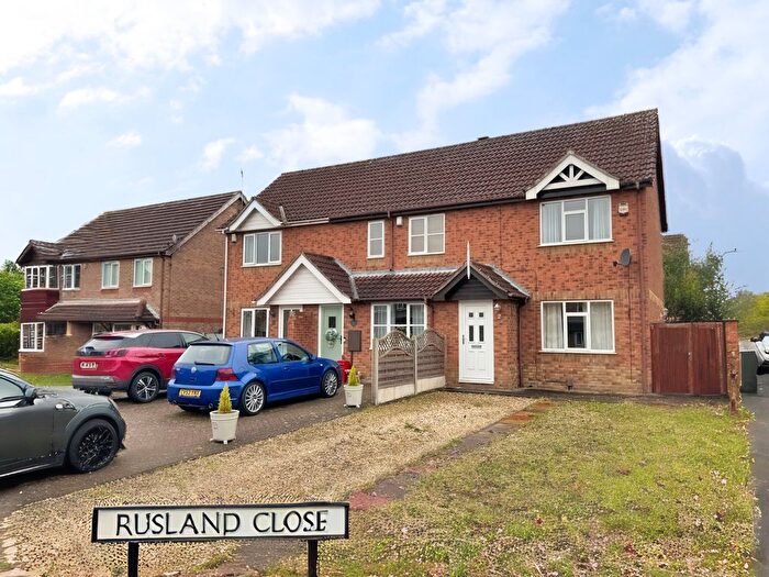 2 Bedroom Semi-Detached House For Sale In Rusland Close, Lincoln, LN2