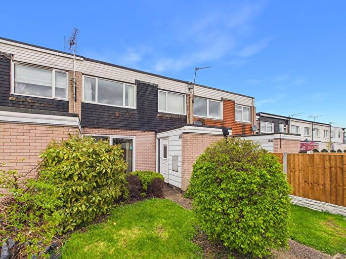 3 Bedroom Town House For Sale In Crabtree Field, Colwick Park, Nottingham, NG2