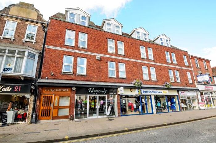 1 Bedroom Apartment For Sale In Granville Place, Aylesbury, HP20