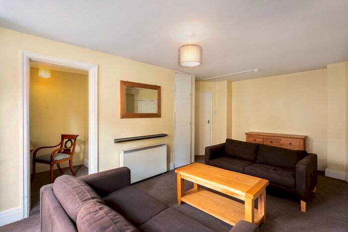 1 Bedroom Flat To Rent In St. Marys, Bootham, York, YO30