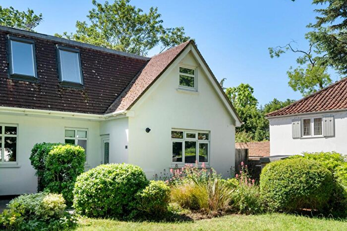 2 Bedroom Semi Detached House For Sale In Mercer Close, Thames Ditton, KT7