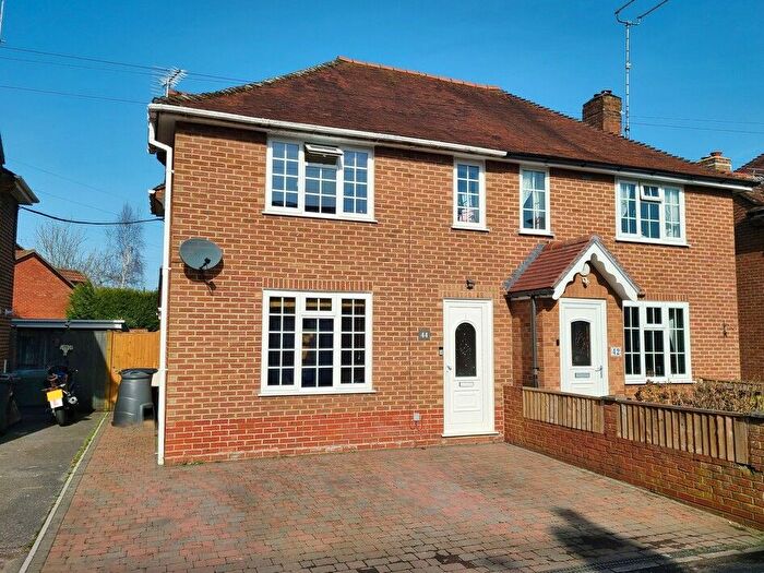 3 Bedroom Semi-Detached House For Sale In Testwood Crescent, Totton, SO40