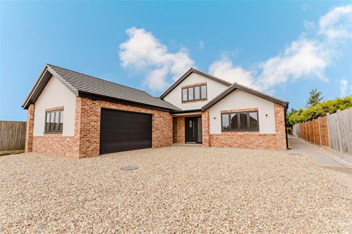4 Bedroom Detached House For Sale In Knightcote Lane, Bishops Itchington, Southam, CV47