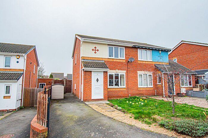 2 Bedroom Semi Detached House For Sale In Middle Grass, Irthlingborough, NN9