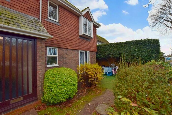 Flat To Rent In Linden Road, Bognor Regis, PO21