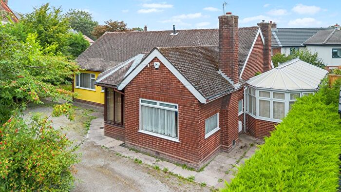 2 Bedroom Detached Bungalow For Sale In Chester Road, Stockton Heath, WA4