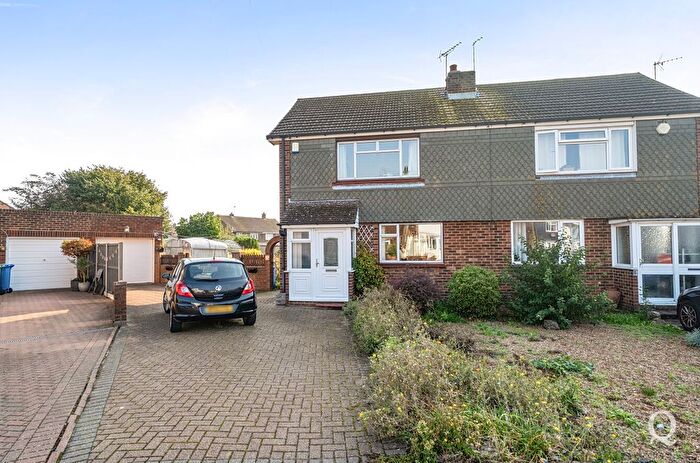 2 Bedroom Semi-Detached House For Sale In Hinde Close, Sittingbourne, Kent, ME10