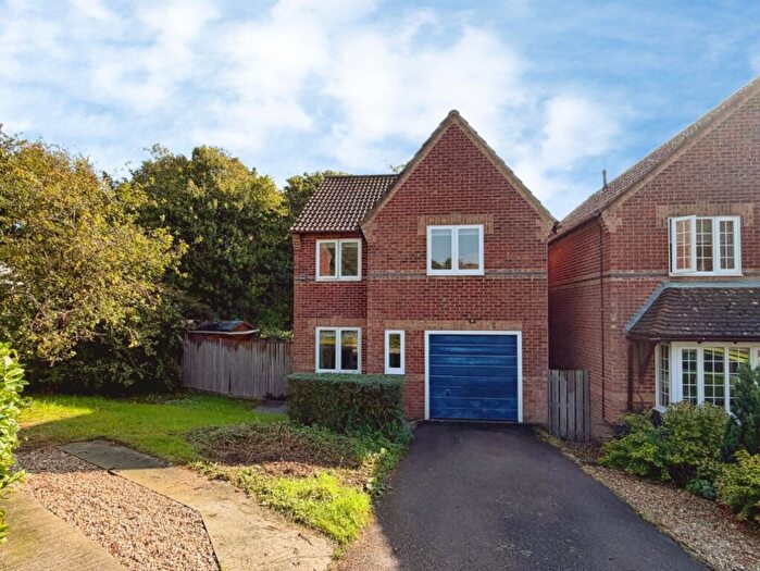3 Bedroom Detached House For Sale In Mount Pleasant Close, Lyminge, Folkestone, CT18