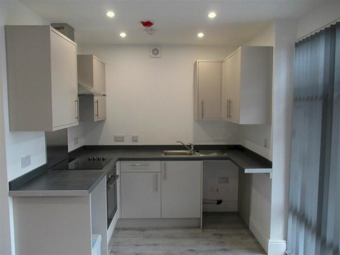 Studio To Rent In Slatey Road, Prenton, CH43