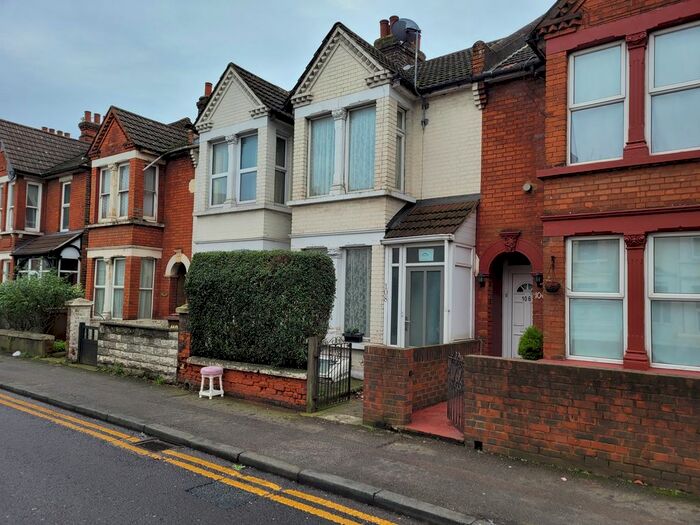 3 Bedroom Terraced House To Rent In Rainham Road, Chatham ME5