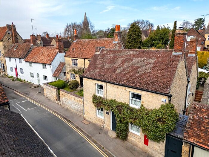 4 Bedroom Detached House For Sale In High Street, Wheatley, Oxford, Oxfordshire, OX33