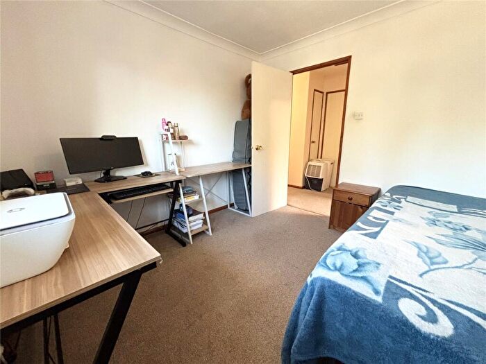 2 Bedroom Apartment To Rent In The Acorns, Marlborough Road, Old Town, Swindon, SN3
