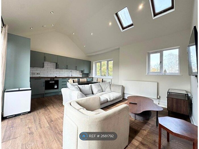 2 Bedroom Flat To Rent In Upper Tulse Hill, London, SW2