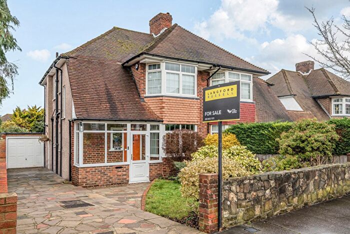 3 Bedroom Semi Detached House For Sale In Ferris Avenue, Croydon, CR0