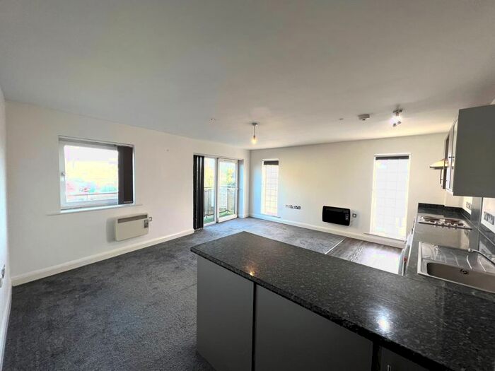 2 Bedroom Flat To Rent In Eccles Fold, Eccles, Manchester, M30