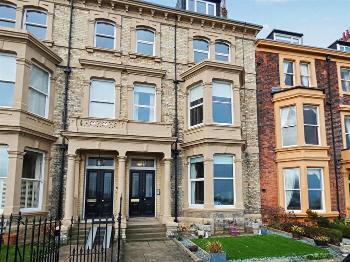 1 Bedroom Apartment For Sale In Percy Gardens, Tynemouth, NE30