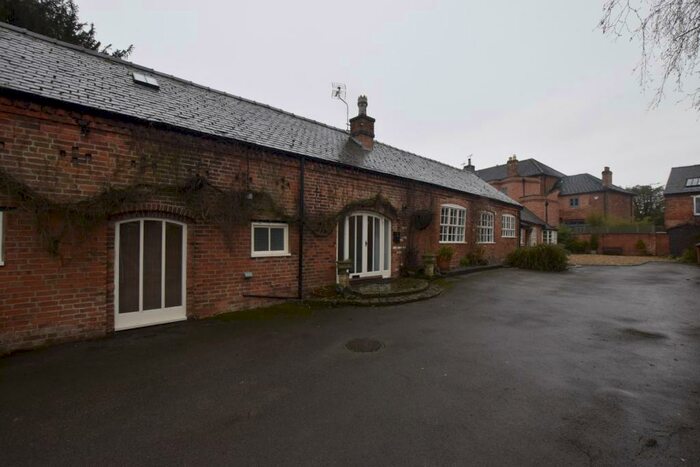 5 Bedroom Barn Conversion To Rent In The Limes Mews, Burnaston Lane, Etwall, Derby, Derbyshire, DE65