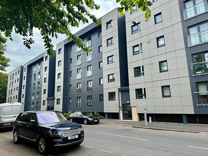 2 Bedroom Apartment For Sale In Belltower House, City Road, Manchester, M15