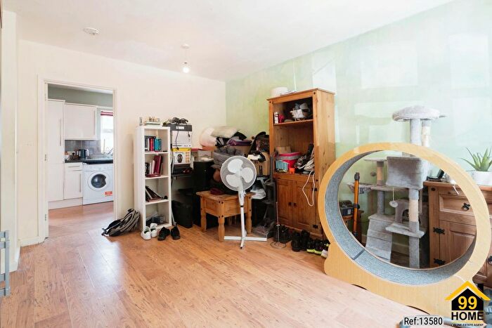 2 Bedroom Semi-Detached House For Sale In Pullen Court, Whetstone, Blaby, LE8
