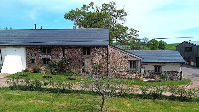 4 Bedroom Semi-Detached House For Sale In Templeton, Tiverton, Devon, EX16