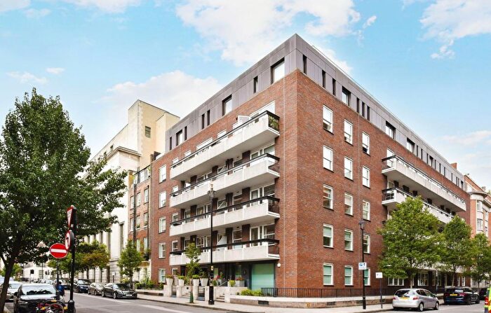 3 Bedroom Flat To Rent In Weymouth Street, W1W