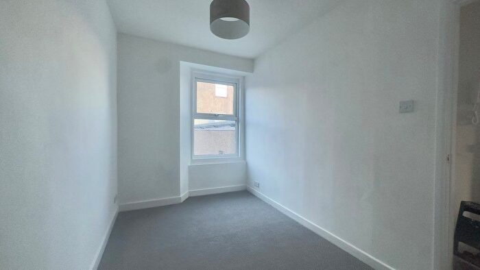 2 Bedroom Flat To Rent In All Saints Road, Weston-Super-Mare, BS23