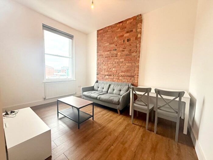 1 Bedroom Apartment To Rent In Carrington Street, Nottingham, Nottinghamshire, NG1