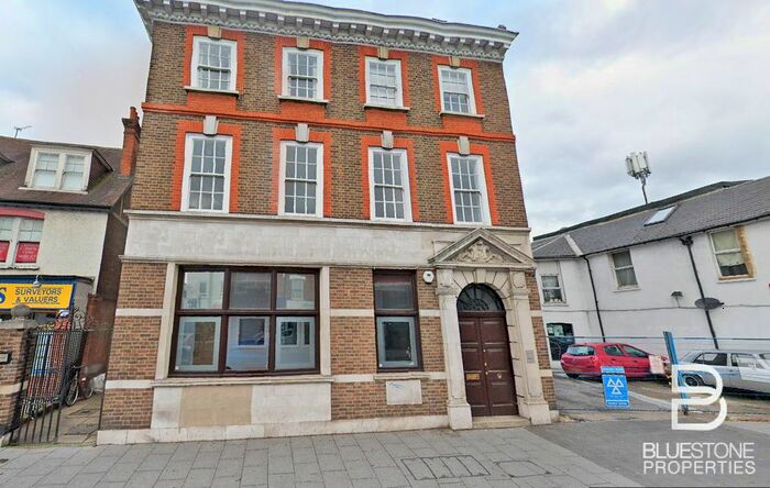 2 Bedroom Flat To Rent In South End, Croydon, CR0