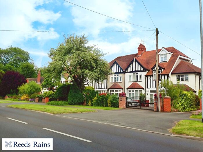 5 Bedroom Semi-Detached House To Rent In Whitmore Road, Newcastle, Staffordshire, ST5