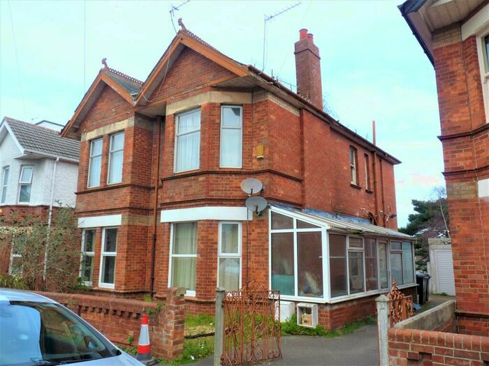 3 Bedroom Flat To Rent In Richmond Wood Road, Charminster, Bournemouth, BH8