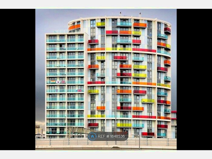 2 Bedroom Flat To Rent In Warton Road, London, E15