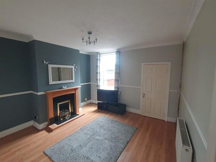 2 Bedroom Terraced House To Rent In King Street, Quarry Bank, DY5