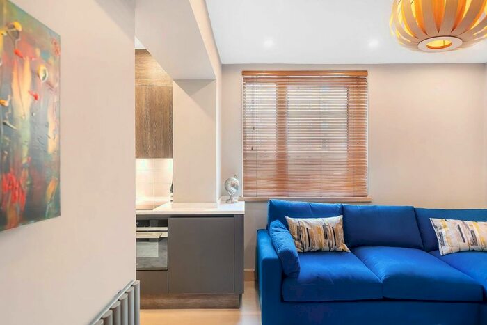 Studio To Rent In Sloane Avenue, Sloane Square, London, SW3