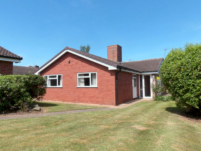 3 Bedroom Bungalow To Rent In The Banks, Bingham, NG13