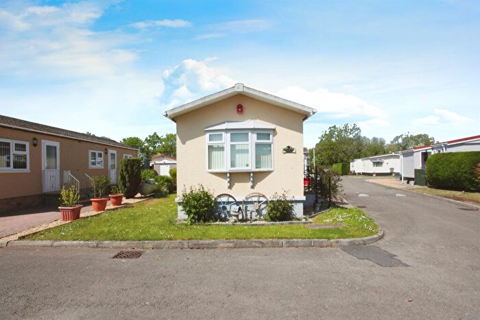 2 Bedroom Park Home For Sale In Lighthouse Park, St. Brides Wentlooge, Newport, NP10