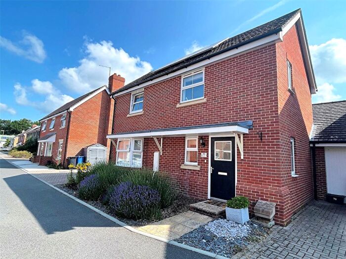 3 Bedroom Detached House To Rent In Grant Drive, Church Crookham, Fleet, Hart, GU52