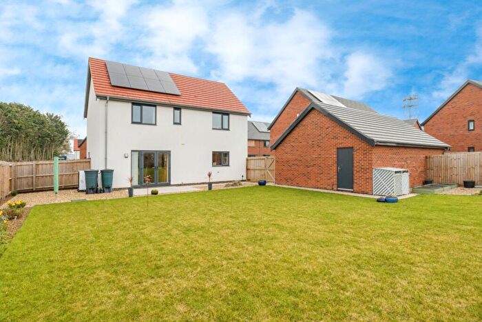 4 Bedroom Detached House For Sale In Woollen Way, Watton, Thetford, Norfolk, IP25