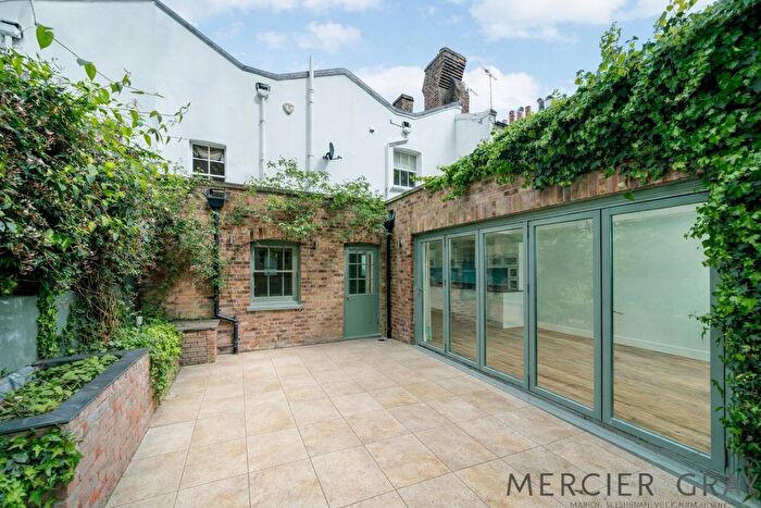 2 Bedroom Terraced House For Sale In Elm Place, London, SW7
