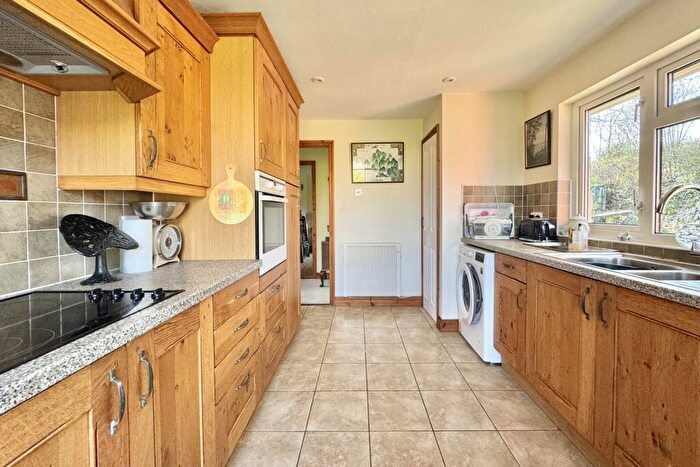 2 Bedroom Bungalow For Sale In Oaklea, Withielgoose Mills, PL30